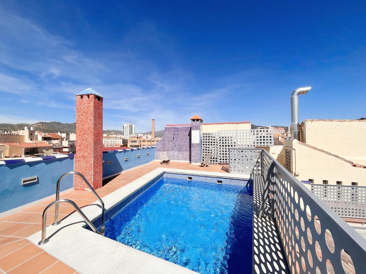 Homely Malaga Carreteria Con Piscina Εξωτερικό φωτογραφία