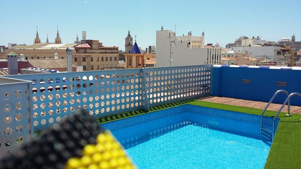 Homely Malaga Carreteria Con Piscina Εξωτερικό φωτογραφία